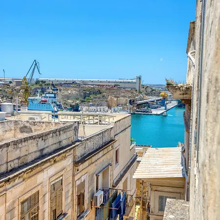 Alloggio in famiglia Dar Vitorja Senglea